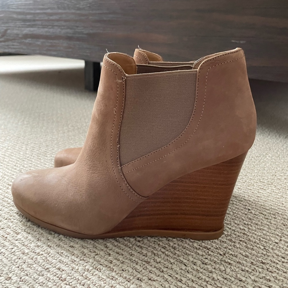 Audrey Brooke wedge booties (W10)